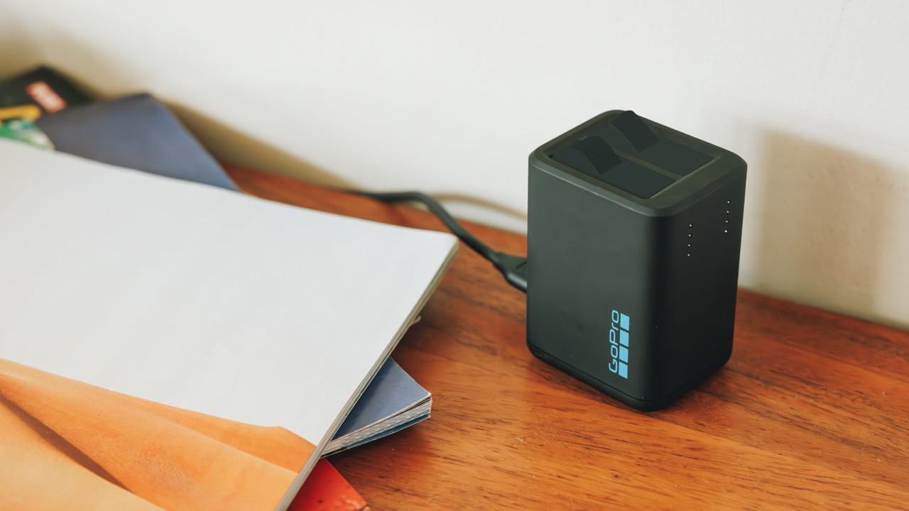 Cargador Dual para Baterías GoPro - HERO13